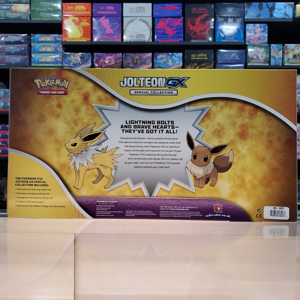 charizard pokemon card blanket Pokémon TCG: Eevee Evolutions Tin main image 1