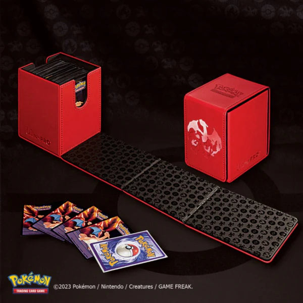Ultra-PRO: Elite Series Pokémon Alcove Flip Box - Charizard