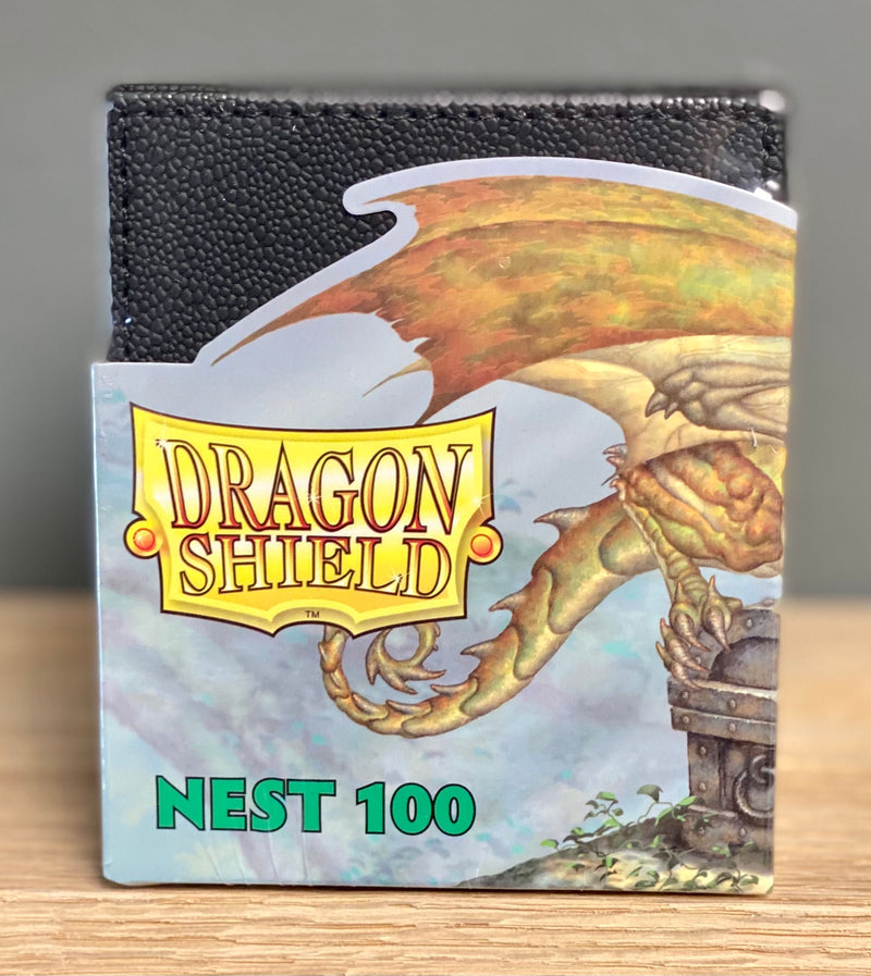 Dragon Shield - Nest 100 - Black and Green