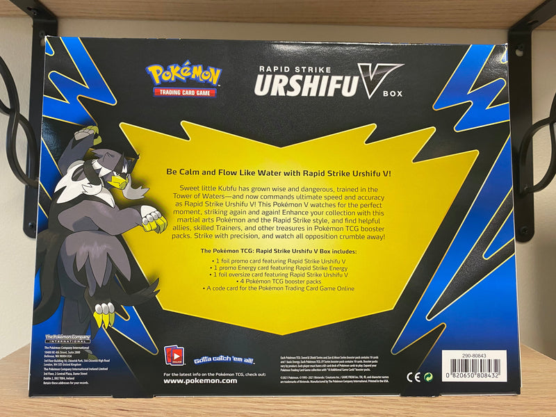 Pokémon TCG: Sword & Shield: Battle Styles - Rapid Strike Urshifu V Box